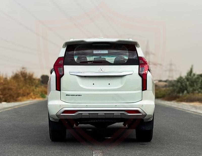 2022 Mitsubishi Montero Sport GLS PREMIUM thumbnail 4
