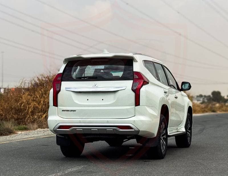 2022 Mitsubishi Montero Sport GLS PREMIUM thumbnail 6