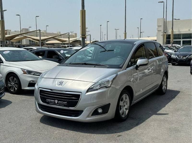2016 Peugeot 5008 PREMIUM W/VIDEO PACK thumbnail 3