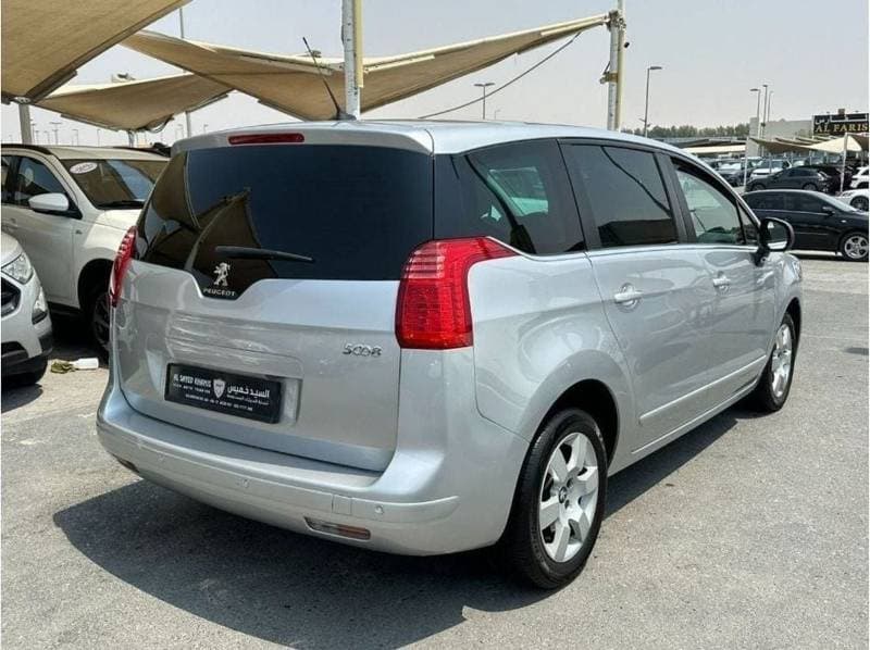 2016 Peugeot 5008 PREMIUM W/VIDEO PACK thumbnail 5