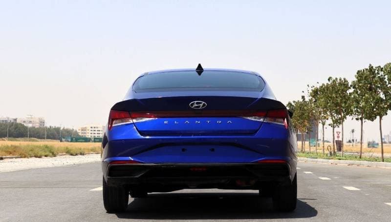 2023 Hyundai Elantra SMART thumbnail 6