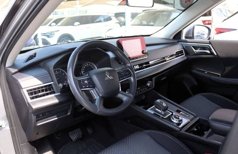 2023 Mitsubishi Outlander GLX MIDLINE thumbnail 8