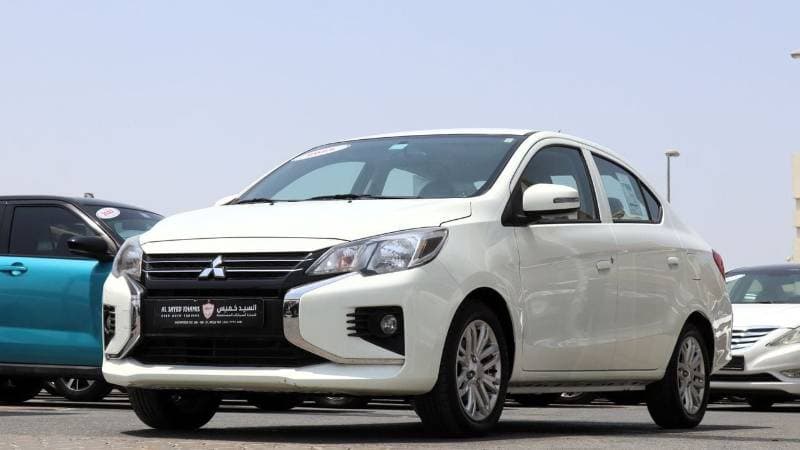 2025 Mitsubishi Attrage GLX HIGHLINE thumbnail 3