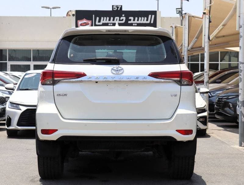 2021 Toyota Fortuner GXR thumbnail 6