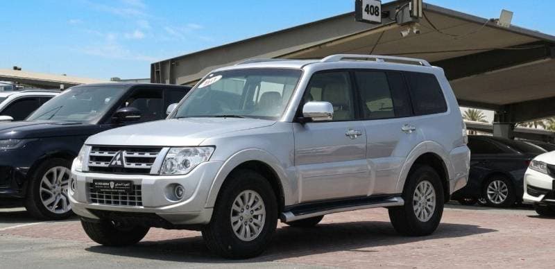 2012 Mitsubishi Pajero GLS MIDLINE thumbnail 3