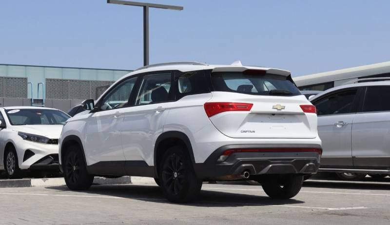 2023 Chevrolet Captiva LS thumbnail 4
