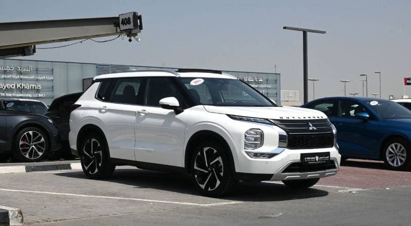 2023 Mitsubishi Outlander PREMIUM thumbnail 4