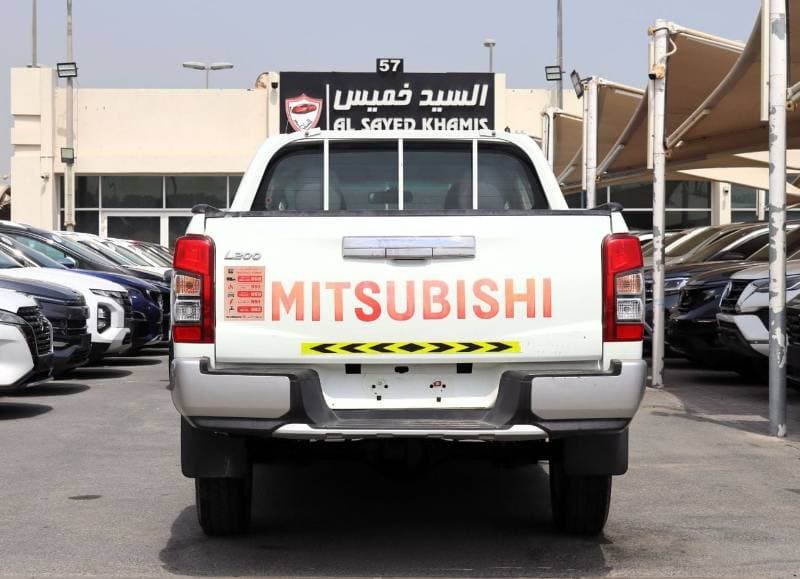2022 Mitsubishi L200 GLX TOP thumbnail 4
