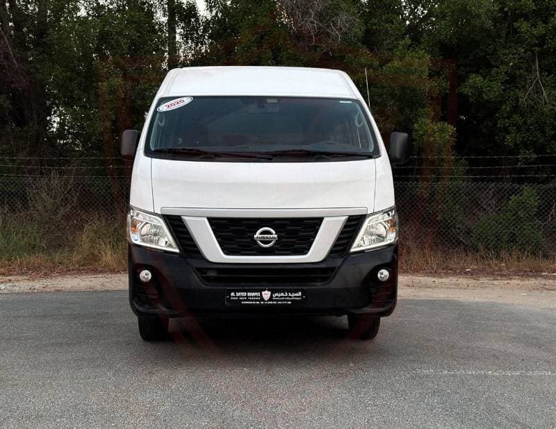 2020 Nissan Urvan STANDARD thumbnail 2