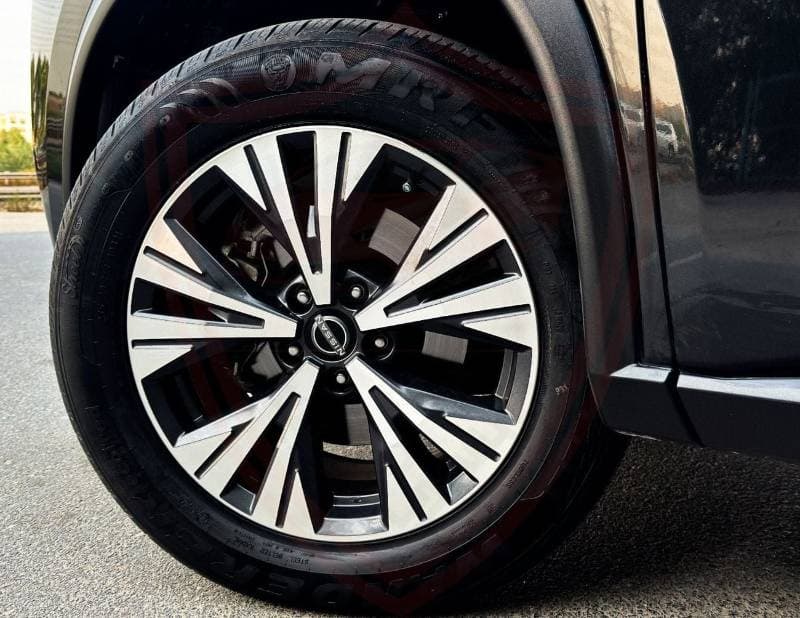 2024 Nissan X Trail SV thumbnail 4
