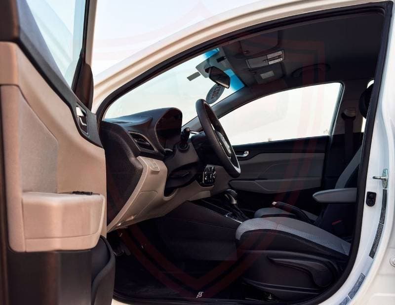 2023 Hyundai Accent GL MID thumbnail 8
