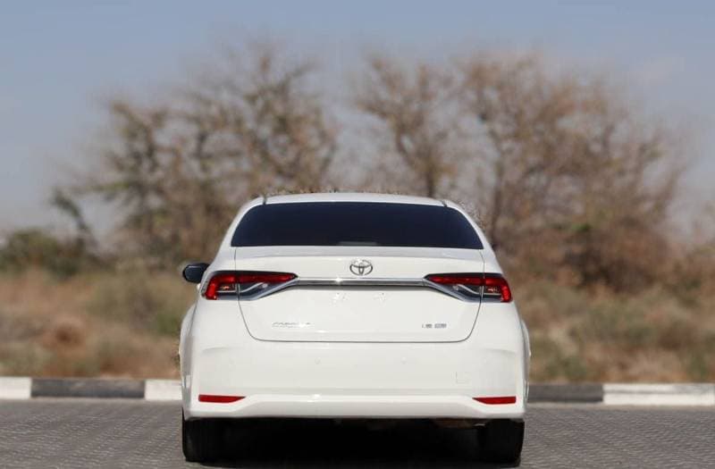 2020 Toyota Corolla XLI thumbnail 5