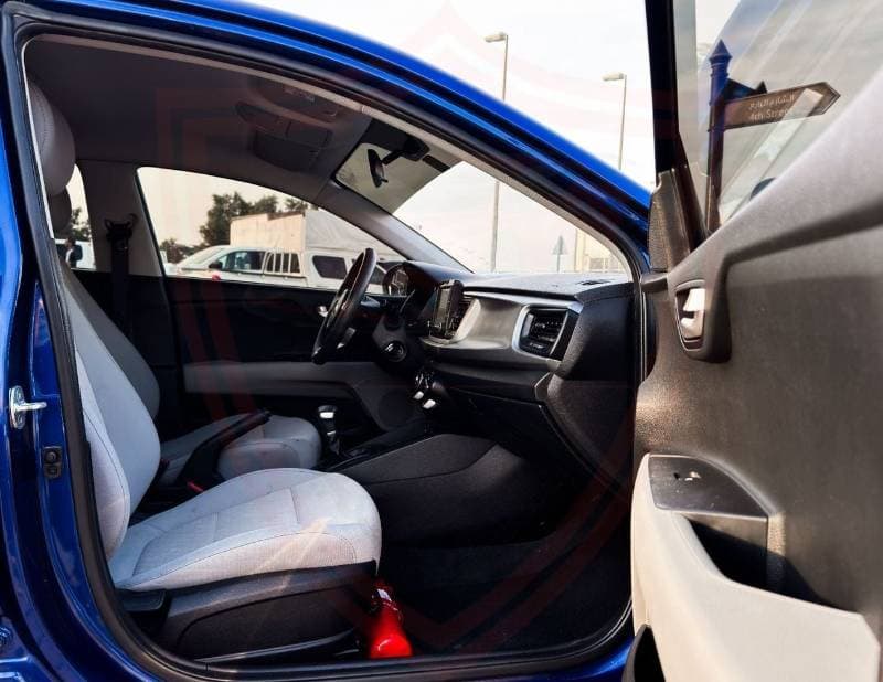 2020 Kia Rio LX thumbnail 8