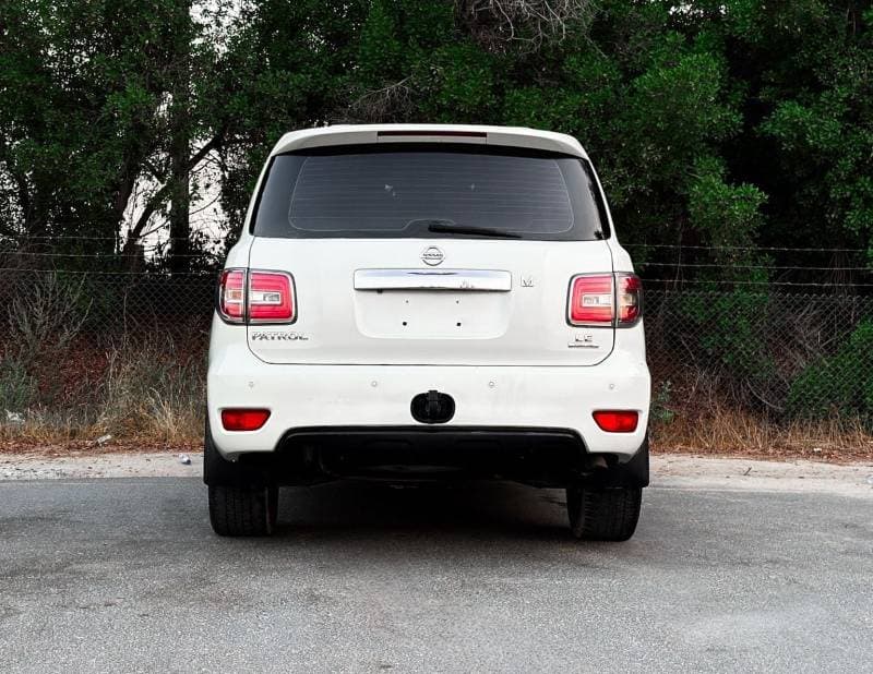2017 Nissan Patrol LE T2 TITANIUM thumbnail 6