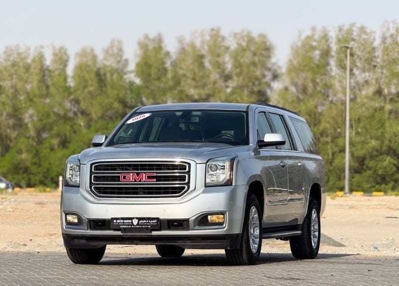 2020 GMC Yukon XL SLE thumbnail 3