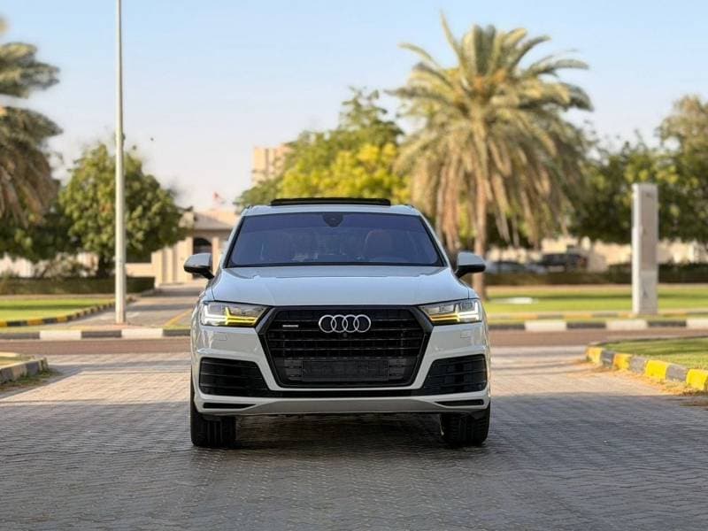 2017 Audi Q7 45 TFSI thumbnail 3