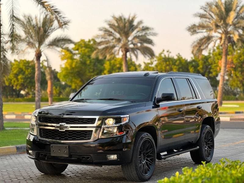 2017 Chevrolet Tahoe Z71 thumbnail 4