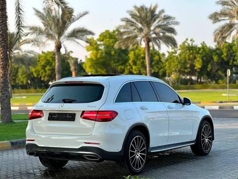 2018 Mercedes Benz GLC250 thumbnail 6