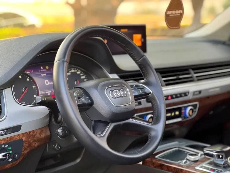 2016 Audi Q7 45 TFSI thumbnail 7