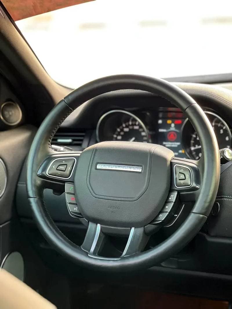 2019 Land Rover Range Rover Evoque LANDMARK EDITION thumbnail 8