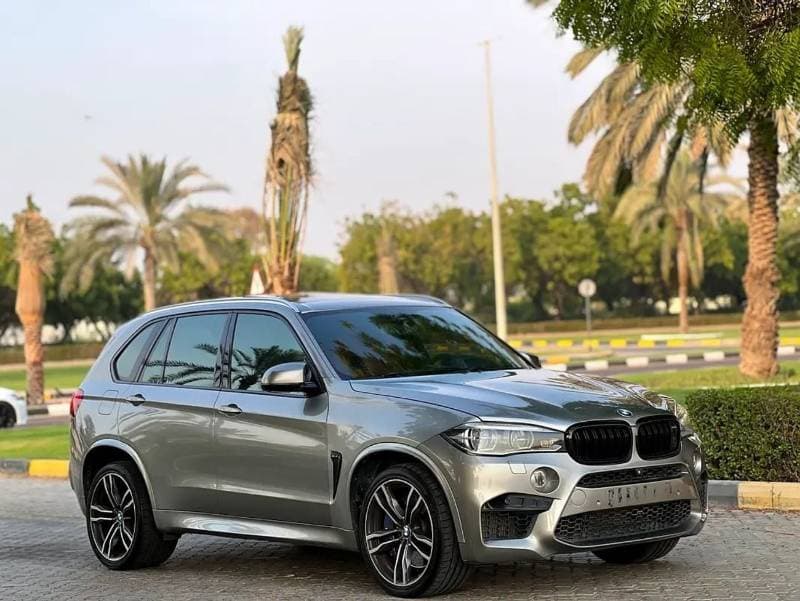 2015 BMW X5 50i M SPORT thumbnail 3