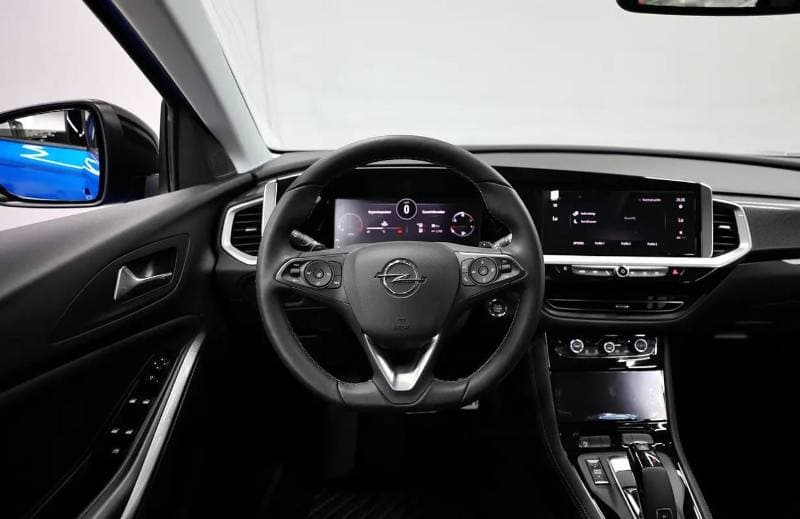 2024 Opel Grandland X thumbnail 7