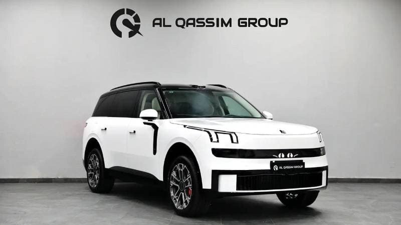 2025 Lynk & Co 900 FLAGSHIP