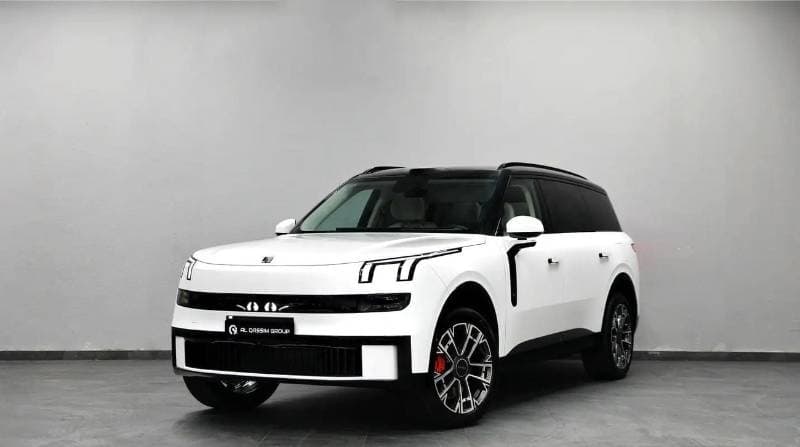 2025 Lynk & Co 900 FLAGSHIP thumbnail 3
