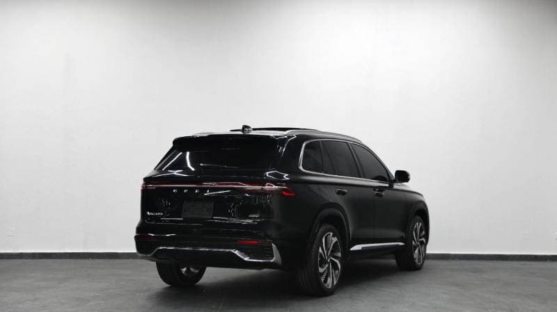 2024 Geely Monjaro thumbnail 6