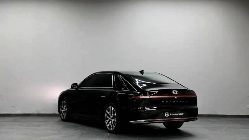 2023 Hyundai Azera thumbnail 4