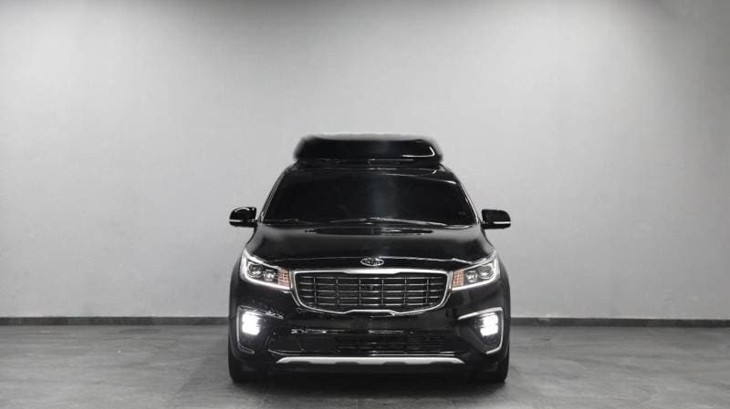 2019 Kia Carnival LX thumbnail 2