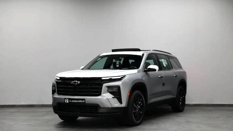 2024 Chevrolet Traverse LT thumbnail 3