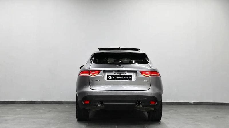2020 Jaguar F PACE PRESTIGE thumbnail 5