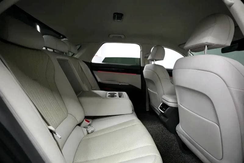 2023 Hyundai Azera PREMIUM thumbnail 8