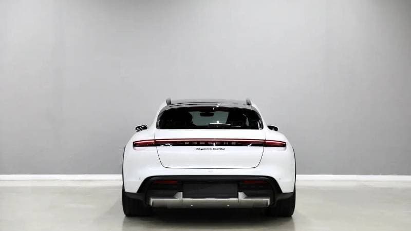 2022 Porsche Taycan TURBO CROSS TURISMO thumbnail 5