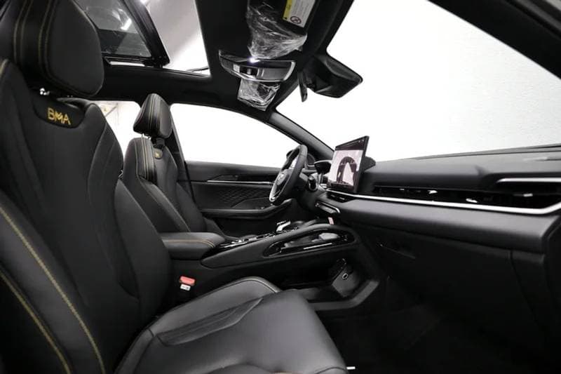 2025 Geely Coolray GF PLUS thumbnail 7