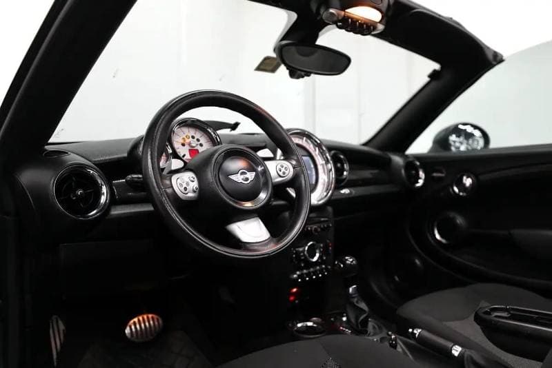 2014 Mini Cooper CABRIO thumbnail 6