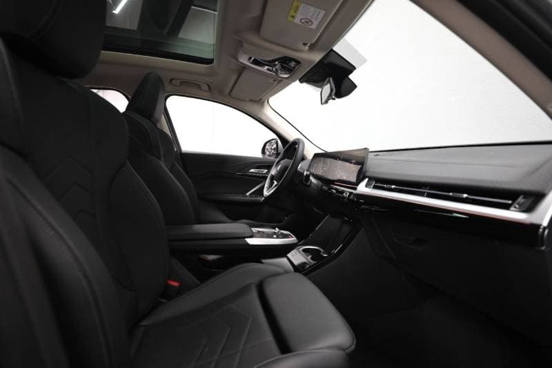 2026 BMW X2 SDRIVE25I M SPORT thumbnail 8