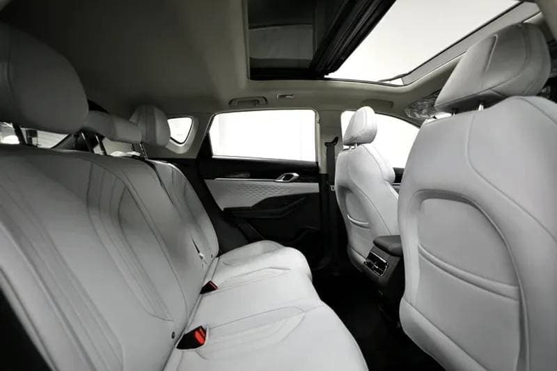 2025 Geely Coolray GF thumbnail 8