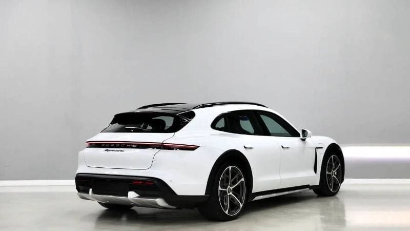 2022 Porsche Taycan TURBO CROSS TURISMO thumbnail 6