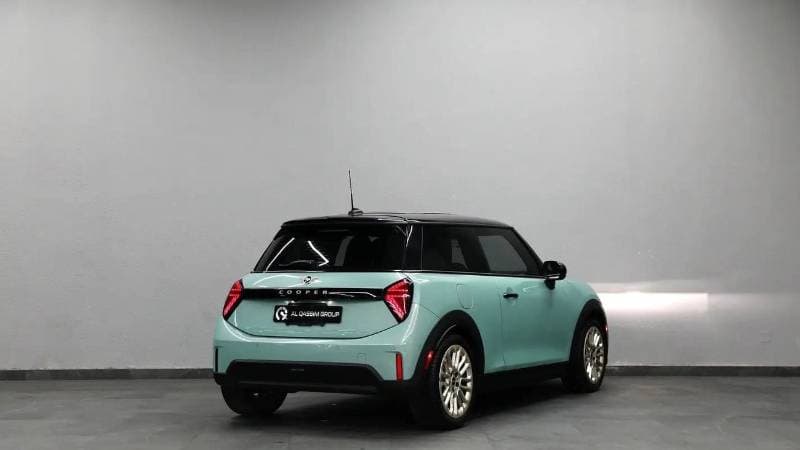 2025 Mini Cooper S STANDARD thumbnail 6