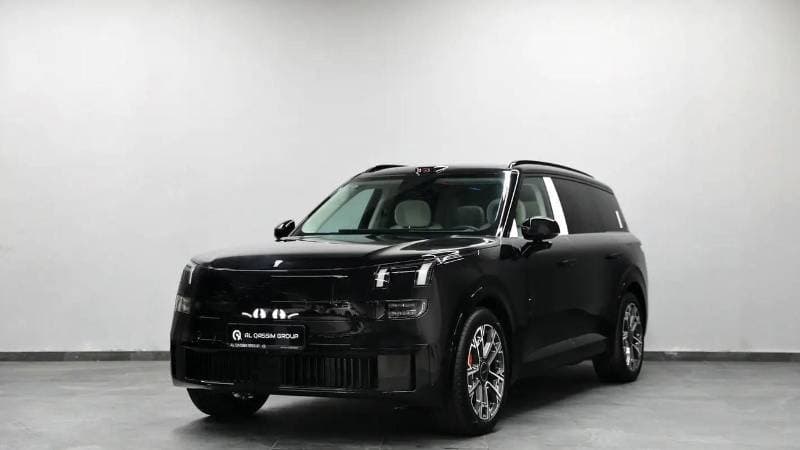 2025 Lynk & Co 900 FLAGSHIP thumbnail 3