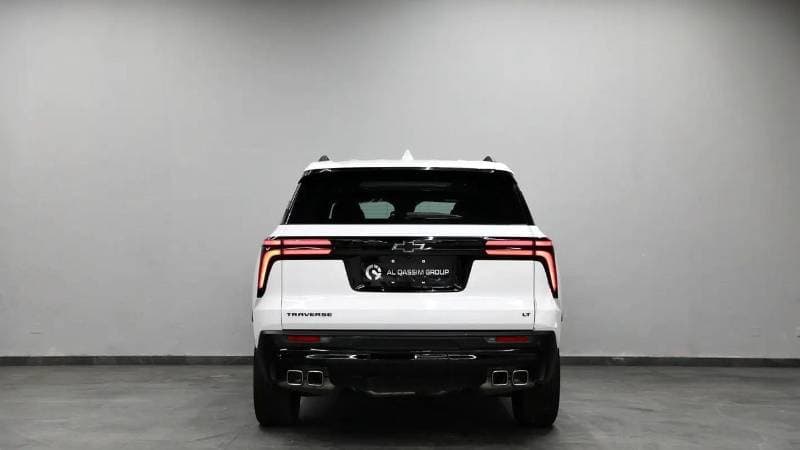 2024 Chevrolet Traverse thumbnail 4