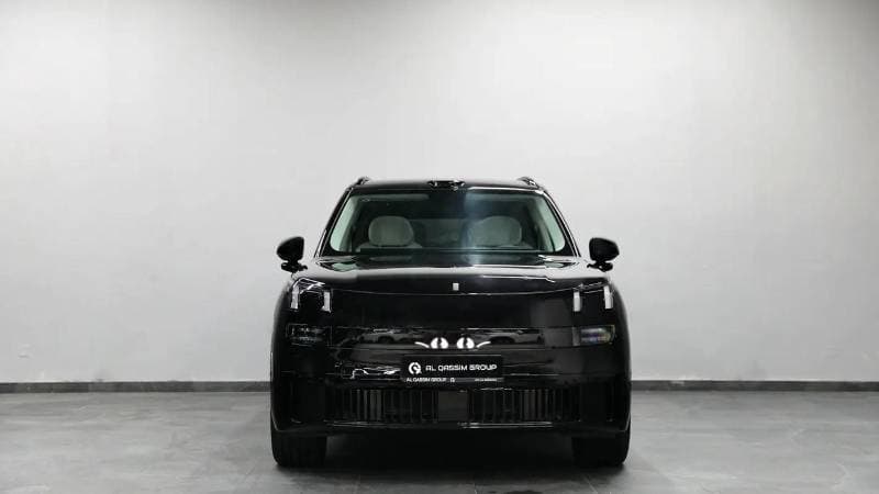 2025 Lynk & Co 900 FLAGSHIP thumbnail 2