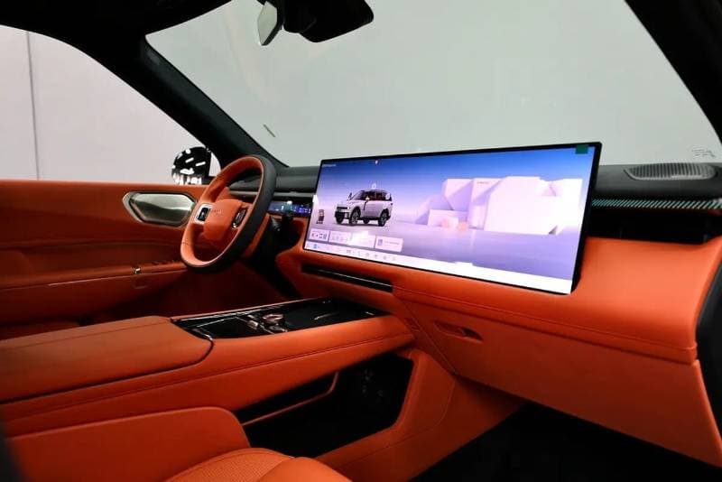 2025 Lynk & Co 900 FLAGSHIP thumbnail 8
