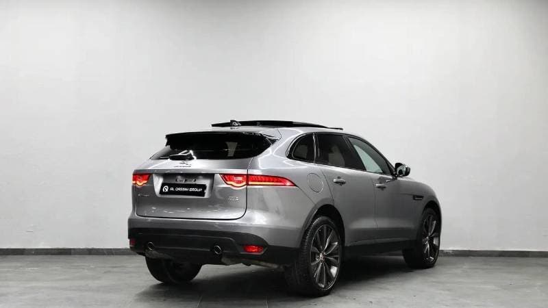 2020 Jaguar F PACE PRESTIGE thumbnail 6