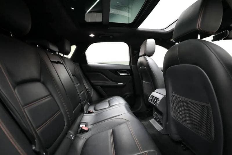 2020 Jaguar F PACE PRESTIGE thumbnail 8