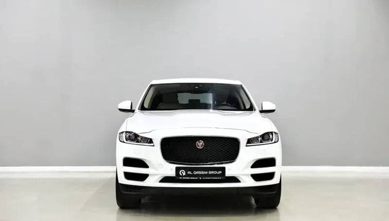2019 Jaguar F PACE PRESTIGE thumbnail 2