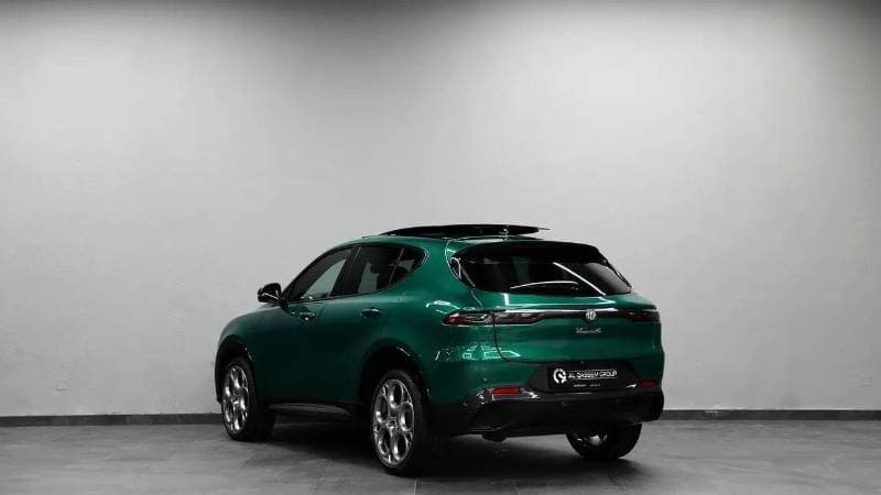 2025 Alfa Romeo Tonale VELOCE thumbnail 4