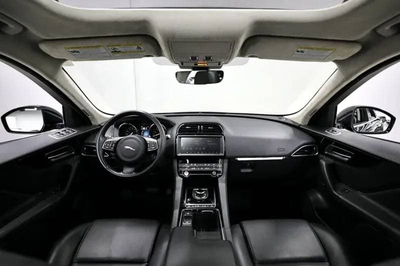 2020 Jaguar F PACE PRESTIGE thumbnail 7